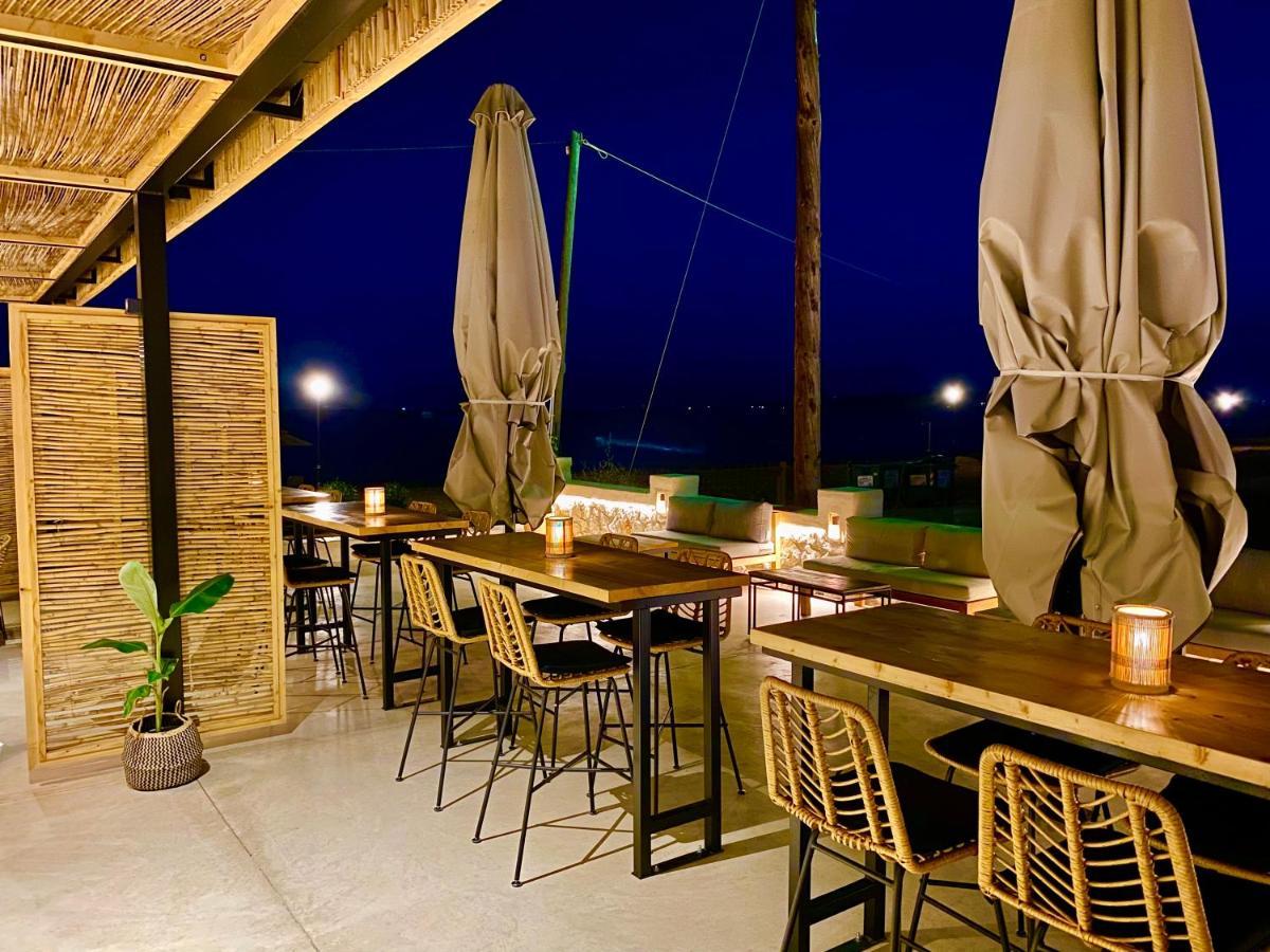 Zoom Beach Hotel Kandia Exterior photo